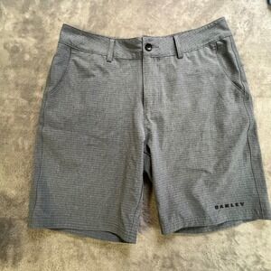 Oakley Shorts Mens 31 Gray Hydrolix Regular Fit Grid Pattern FOA404477